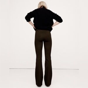 NWT! Banana Republic Ganache Brown Flare Everywhere Ponte Pant - Multiple 💜